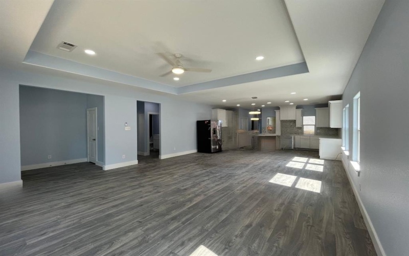 1317 E Tucker Street, Fort Worth, TX 76104, 4 Bedrooms Bedrooms, ,2 BathroomsBathrooms,Residential,For Sale,1317 E Tucker Street,20938981