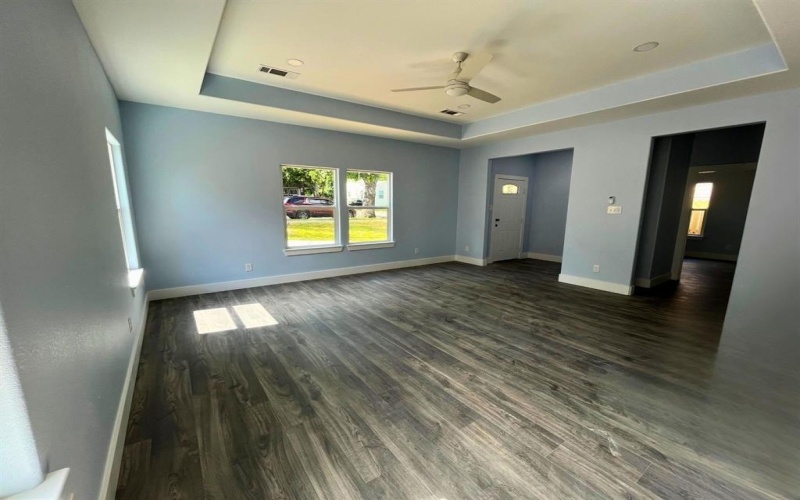 1317 E Tucker Street, Fort Worth, TX 76104, 4 Bedrooms Bedrooms, ,2 BathroomsBathrooms,Residential,For Sale,1317 E Tucker Street,20938981