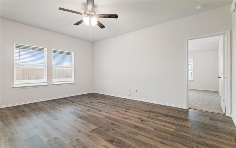 220 Weatherboard Drive, Nevada, TX 75173, 3 Bedrooms Bedrooms, ,2 BathroomsBathrooms,Residential,For Sale,220 Weatherboard Drive,20948929