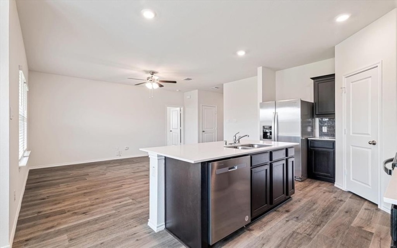 220 Weatherboard Drive, Nevada, TX 75173, 3 Bedrooms Bedrooms, ,2 BathroomsBathrooms,Residential,For Sale,220 Weatherboard Drive,20948929