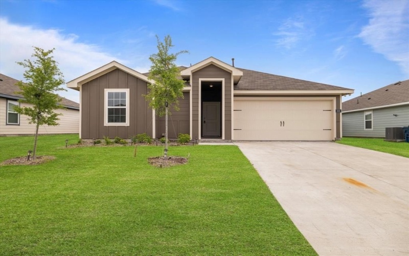 220 Weatherboard Drive, Nevada, TX 75173, 3 Bedrooms Bedrooms, ,2 BathroomsBathrooms,Residential,For Sale,220 Weatherboard Drive,20948929