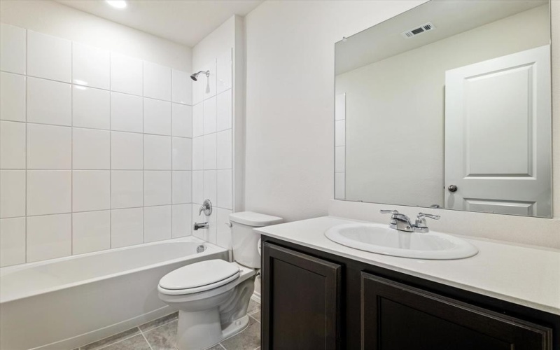 220 Weatherboard Drive, Nevada, TX 75173, 3 Bedrooms Bedrooms, ,2 BathroomsBathrooms,Residential,For Sale,220 Weatherboard Drive,20948929