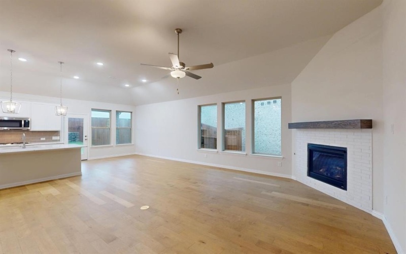2619 Gladewater Road, Celina, TX 75009, 4 Bedrooms Bedrooms, ,2 BathroomsBathrooms,Residential,For Sale,2619 Gladewater Road,0,20951806
