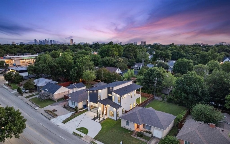 4233 Skillman Street, Dallas, TX 75206, 5 Habitaciones Habitaciones , ,5 BañosBaños,Residential,En Venta,4233 Skillman Street,20956664