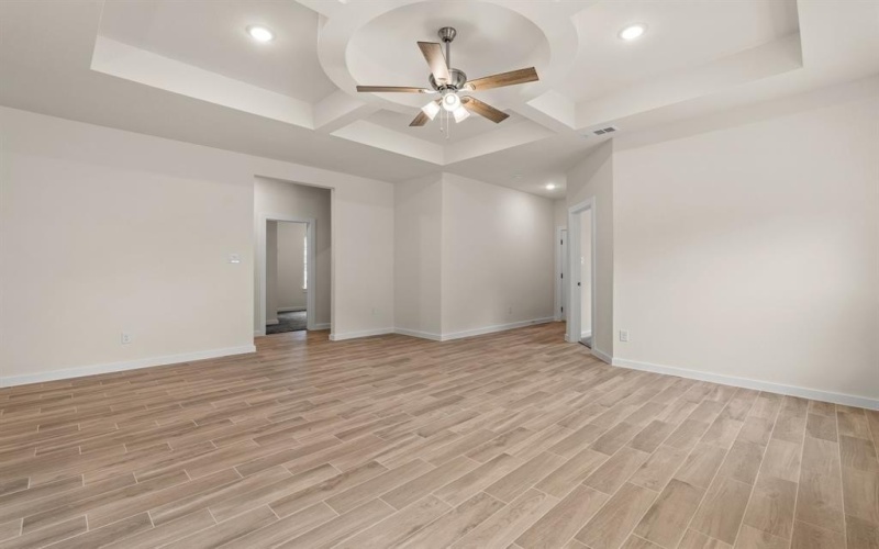 301 Kalura Way, Tool, TX 75143, 4 Bedrooms Bedrooms, ,2 BathroomsBathrooms,Residential,For Sale,301 Kalura Way,20958362