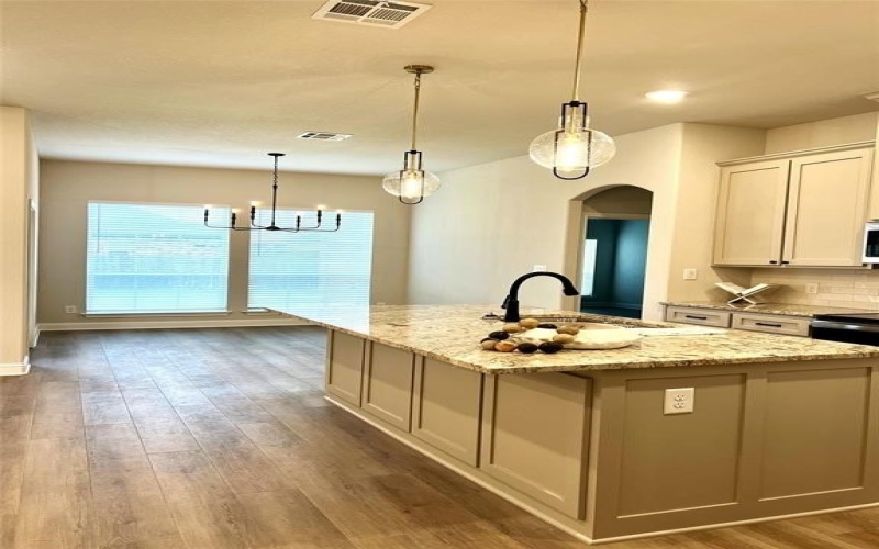 358 Frederick Drive, Robinson, TX 76706, 3 Habitaciones Habitaciones , ,2 BañosBaños,Residential,En Venta,358 Frederick Drive,20960435