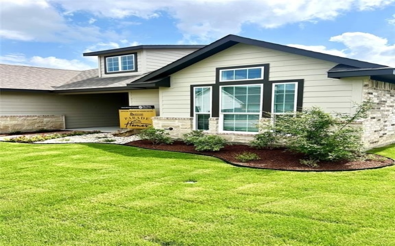 925 Northern Dancer Drive, Hewitt, TX 76643, 3 Bedrooms Bedrooms, ,2 BathroomsBathrooms,Residential,For Sale,925 Northern Dancer Drive,0,20960570
