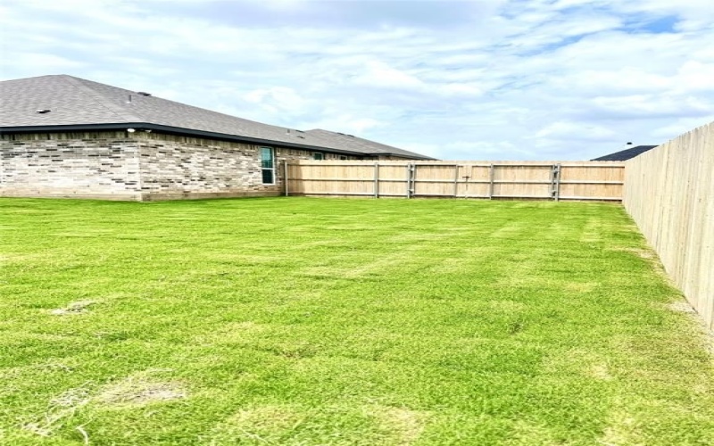 925 Northern Dancer Drive, Hewitt, TX 76643, 3 Bedrooms Bedrooms, ,2 BathroomsBathrooms,Residential,For Sale,925 Northern Dancer Drive,0,20960570
