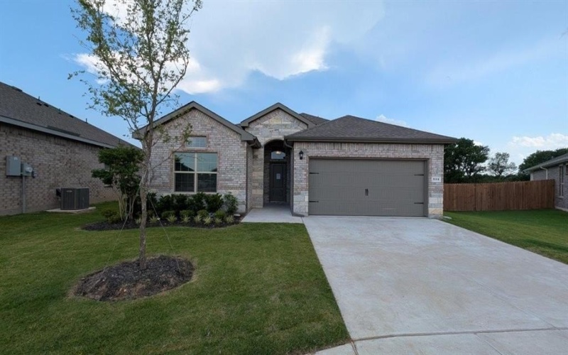 508 LANKFORD FARMS Drive, Cleburne, TX 76031, 4 Habitaciones Habitaciones , ,2 BañosBaños,Residential,En Venta,508 LANKFORD FARMS Drive,20960721