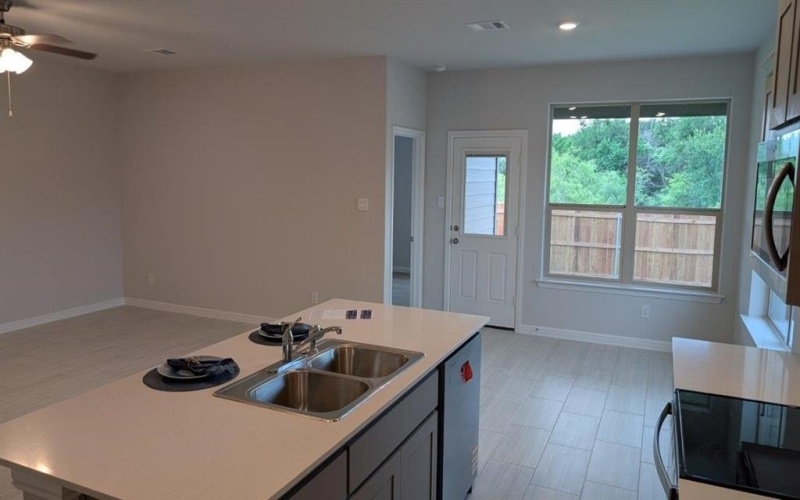 508 LANKFORD FARMS Drive, Cleburne, TX 76031, 4 Habitaciones Habitaciones , ,2 BañosBaños,Residential,En Venta,508 LANKFORD FARMS Drive,20960721