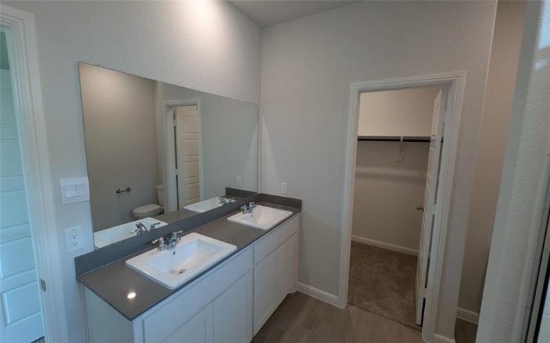 1004 TRACTION Trail, Cleburne, TX 76031, 3 Habitaciones Habitaciones , ,2 BañosBaños,Residential,En Venta,1004 TRACTION Trail,20960735