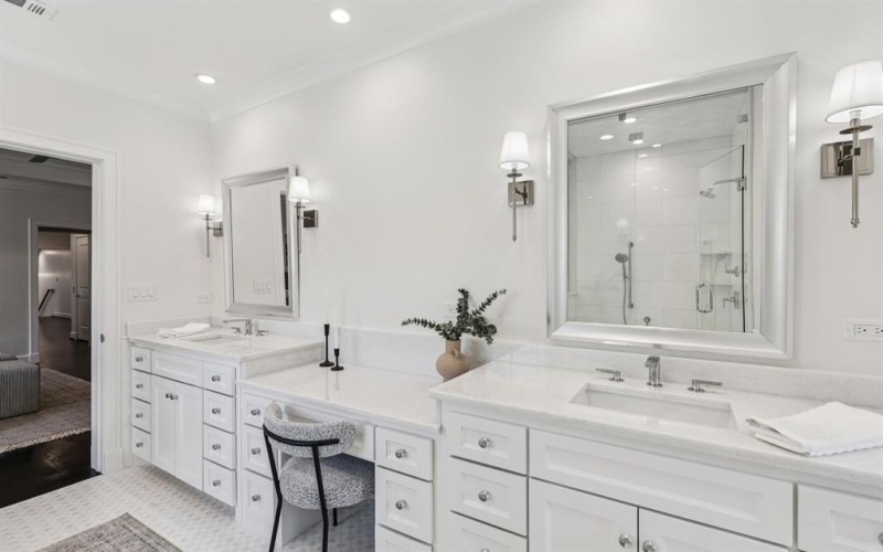 4013 Prescott Avenue, Dallas, TX 75219, 4 Habitaciones Habitaciones , ,5 BañosBaños,Residential,En Venta,4013 Prescott Avenue,20960968