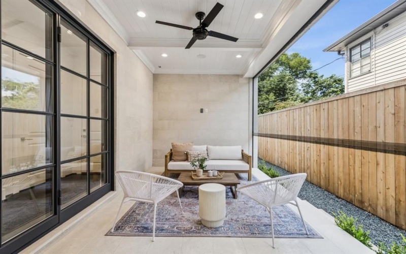 4013 Prescott Avenue, Dallas, TX 75219, 4 Habitaciones Habitaciones , ,5 BañosBaños,Residential,En Venta,4013 Prescott Avenue,20960968