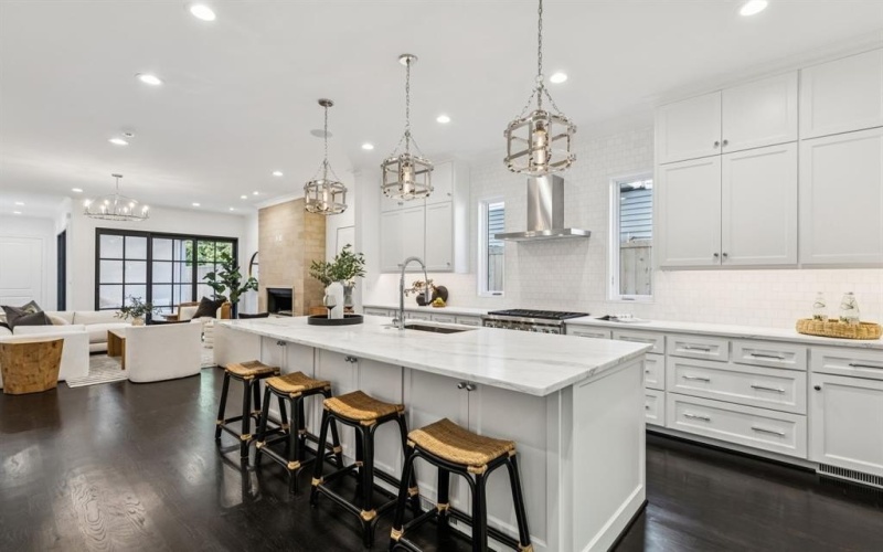 4013 Prescott Avenue, Dallas, TX 75219, 4 Habitaciones Habitaciones , ,5 BañosBaños,Residential,En Venta,4013 Prescott Avenue,20960968