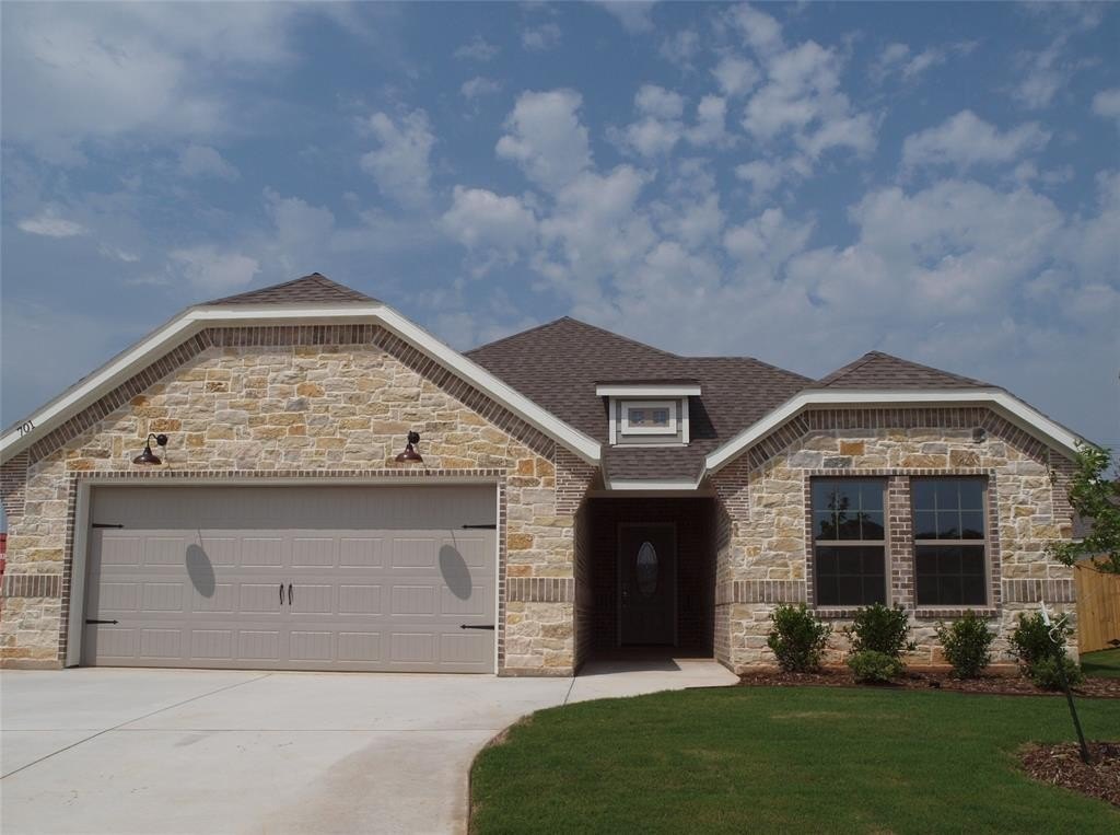 701 Raylan Street, Springtown, TX 76082, 4 Bedrooms Bedrooms, ,2 BathroomsBathrooms,Residential,For Sale,701 Raylan Street,20961043