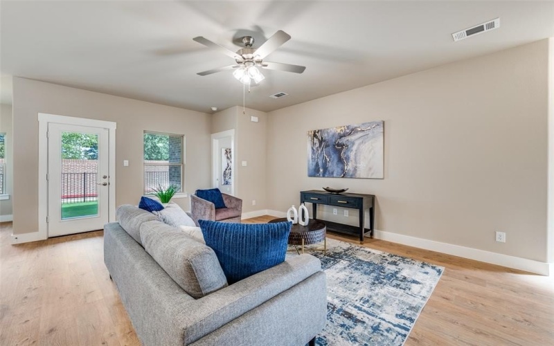 3429 Esplanade Drive, Little Elm, TX 75068, 2 Bedrooms Bedrooms, ,2 BathroomsBathrooms,Residential,For Sale,3429 Esplanade Drive,0,20961233