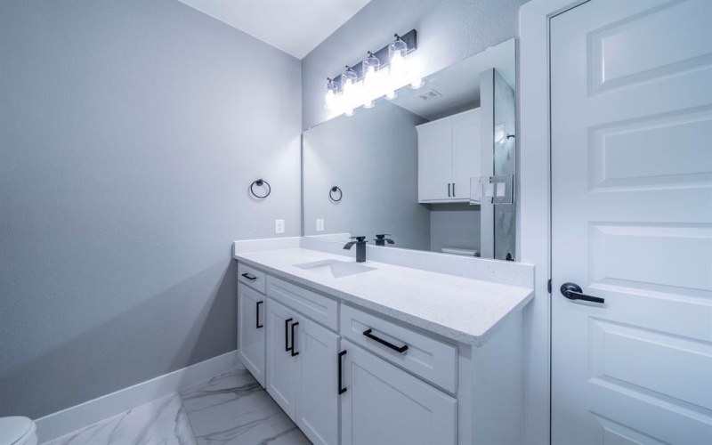 2021 Ash Hill Road, Carrollton, TX 75007, 3 Habitaciones Habitaciones , ,2 BañosBaños,Residential,En Venta,2021 Ash Hill Road,0,20961320