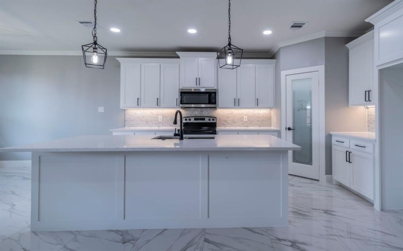 2021 Ash Hill Road, Carrollton, TX 75007, 3 Habitaciones Habitaciones , ,2 BañosBaños,Residential,En Venta,2021 Ash Hill Road,0,20961320