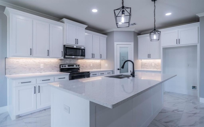 2021 Ash Hill Road, Carrollton, TX 75007, 3 Habitaciones Habitaciones , ,2 BañosBaños,Residential,En Venta,2021 Ash Hill Road,0,20961320