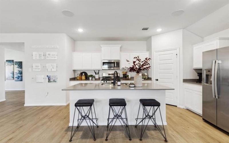 527 Forest Haven Boulevard, Van Alstyne, TX 75495, 4 Habitaciones Habitaciones , ,2 BañosBaños,Residential,En Venta,527 Forest Haven Boulevard,20961606