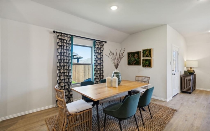 527 Forest Haven Boulevard, Van Alstyne, TX 75495, 4 Habitaciones Habitaciones , ,2 BañosBaños,Residential,En Venta,527 Forest Haven Boulevard,20961606