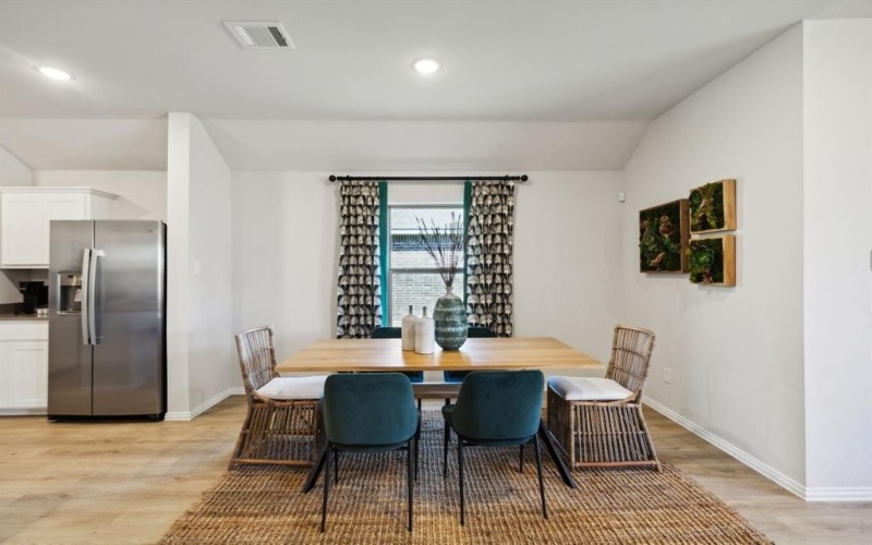 527 Forest Haven Boulevard, Van Alstyne, TX 75495, 4 Habitaciones Habitaciones , ,2 BañosBaños,Residential,En Venta,527 Forest Haven Boulevard,20961606