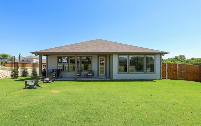 1417 Red Clover Avenue, Van Alstyne, TX 75495, 4 Habitaciones Habitaciones , ,2 BañosBaños,Residential,En Venta,1417 Red Clover Avenue,20961630