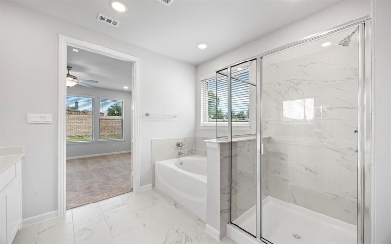 1417 Red Clover Avenue, Van Alstyne, TX 75495, 4 Bedrooms Bedrooms, ,2 BathroomsBathrooms,Residential,For Sale,1417 Red Clover Avenue,0,20961630