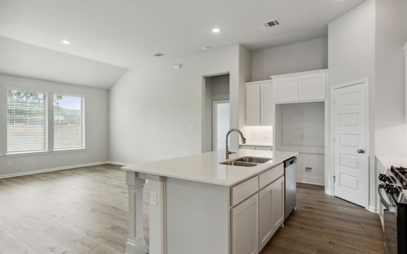 1426 Red Clover Avenue, Van Alstyne, TX 75495, 3 Habitaciones Habitaciones , ,2 BañosBaños,Residential,En Venta,1426 Red Clover Avenue,20961646