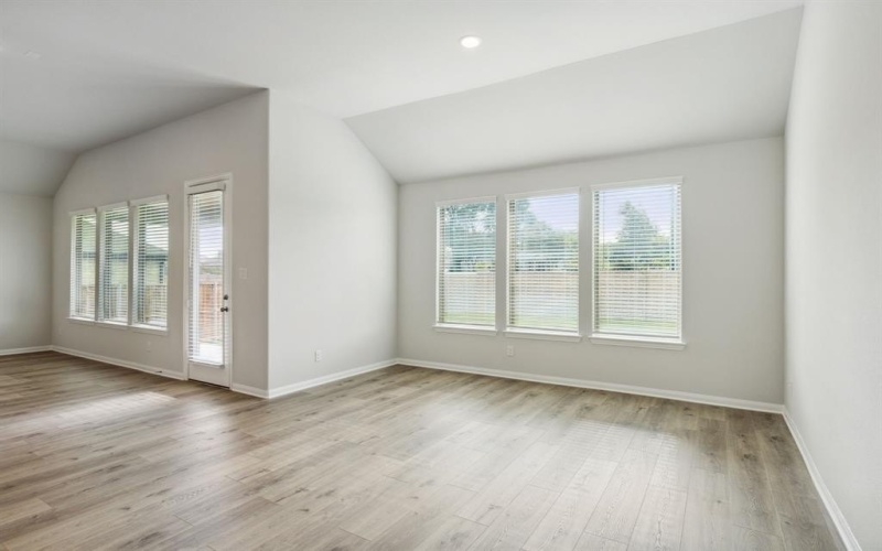 1426 Red Clover Avenue, Van Alstyne, TX 75495, 3 Habitaciones Habitaciones , ,2 BañosBaños,Residential,En Venta,1426 Red Clover Avenue,20961646