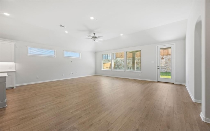 1437 Red Clover Avenue, Van Alstyne, TX 75495, 4 Habitaciones Habitaciones , ,3 BañosBaños,Residential,En Venta,1437 Red Clover Avenue,20961670