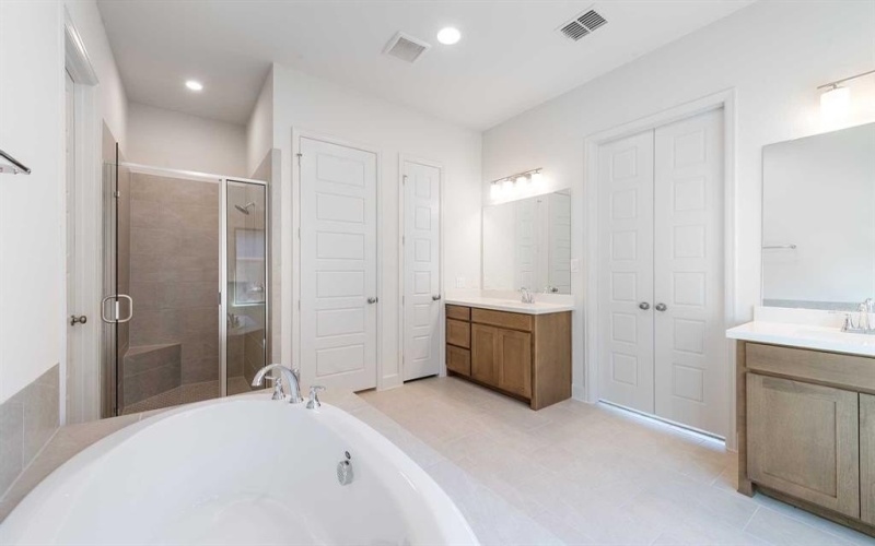 257 Bay Laurel Road, McKinney, TX 75071, 4 Habitaciones Habitaciones , ,3 BañosBaños,Residential,En Venta,257 Bay Laurel Road,0,20961707