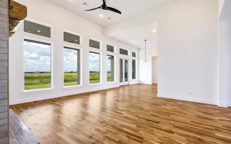 6231 McChesney, Midlothian, TX 76065, 4 Bedrooms Bedrooms, ,3 BathroomsBathrooms,Residential,For Sale,6231 McChesney,20961740