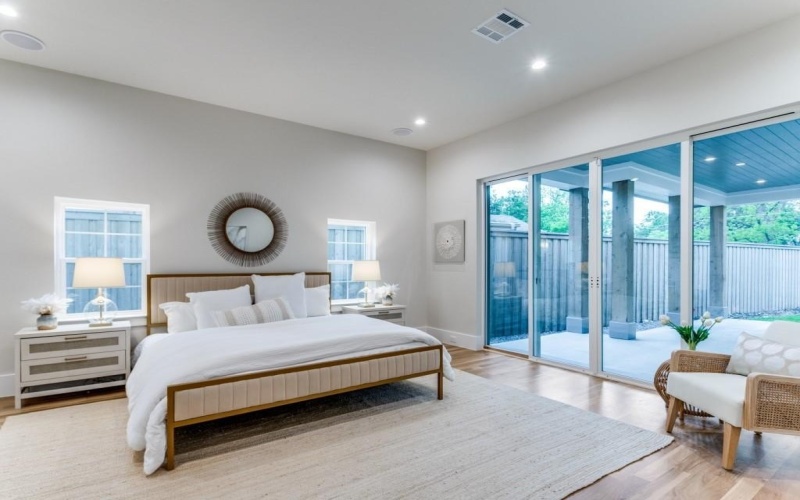 3911 Hawick Lane, Dallas, TX 75220, 6 Habitaciones Habitaciones , ,6 BañosBaños,Residential,En Venta,3911 Hawick Lane,20961935