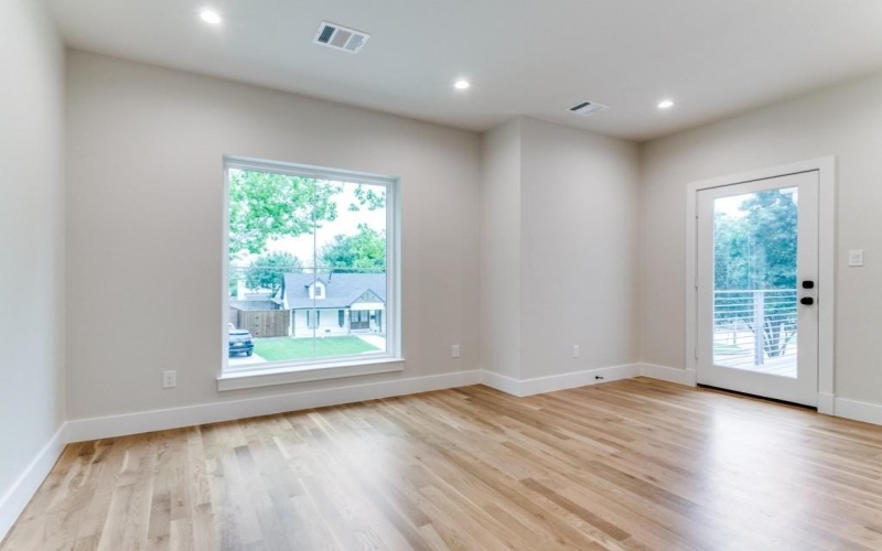 3911 Hawick Lane, Dallas, TX 75220, 6 Habitaciones Habitaciones , ,6 BañosBaños,Residential,En Venta,3911 Hawick Lane,20961935