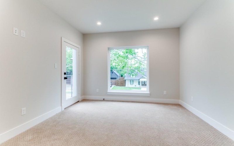 3911 Hawick Lane, Dallas, TX 75220, 6 Habitaciones Habitaciones , ,6 BañosBaños,Residential,En Venta,3911 Hawick Lane,20961935