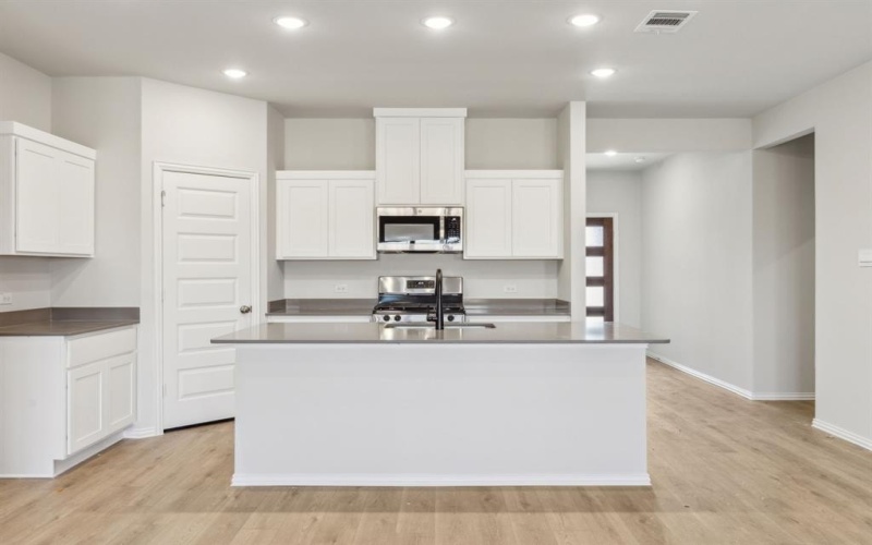 531 Forest Haven Drive, Van Alstyne, TX 75495, 4 Bedrooms Bedrooms, ,3 BathroomsBathrooms,Residential,For Sale,531 Forest Haven Drive,20961937