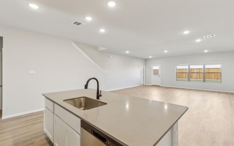 531 Forest Haven Drive, Van Alstyne, TX 75495, 4 Bedrooms Bedrooms, ,3 BathroomsBathrooms,Residential,For Sale,531 Forest Haven Drive,20961937