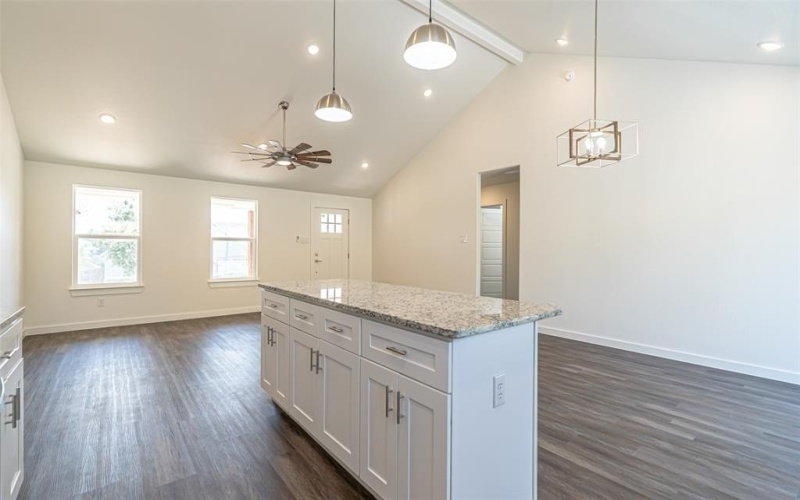 5201 Little Rock Road, Granbury, TX 76048, 3 Habitaciones Habitaciones , ,2 BañosBaños,Residential,En Venta,5201 Little Rock Road,20962006