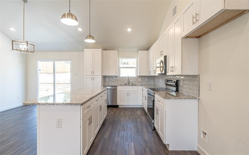 5201 Little Rock Road, Granbury, TX 76048, 3 Habitaciones Habitaciones , ,2 BañosBaños,Residential,En Venta,5201 Little Rock Road,20962006