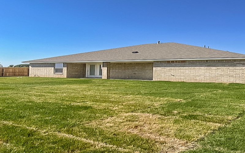 505 Pratt Street, Claude, TX 79019, 3 Bedrooms Bedrooms, ,2 BathroomsBathrooms,Residential,For Sale,505 Pratt Street,0,25-3206