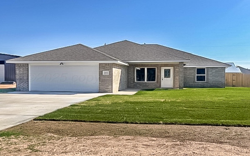 505 Pratt Street, Claude, TX 79019, 3 Bedrooms Bedrooms, ,2 BathroomsBathrooms,Residential,For Sale,505 Pratt Street,0,25-3206