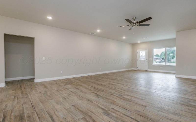 505 Pratt Street, Claude, TX 79019, 3 Bedrooms Bedrooms, ,2 BathroomsBathrooms,Residential,For Sale,505 Pratt Street,0,25-3206