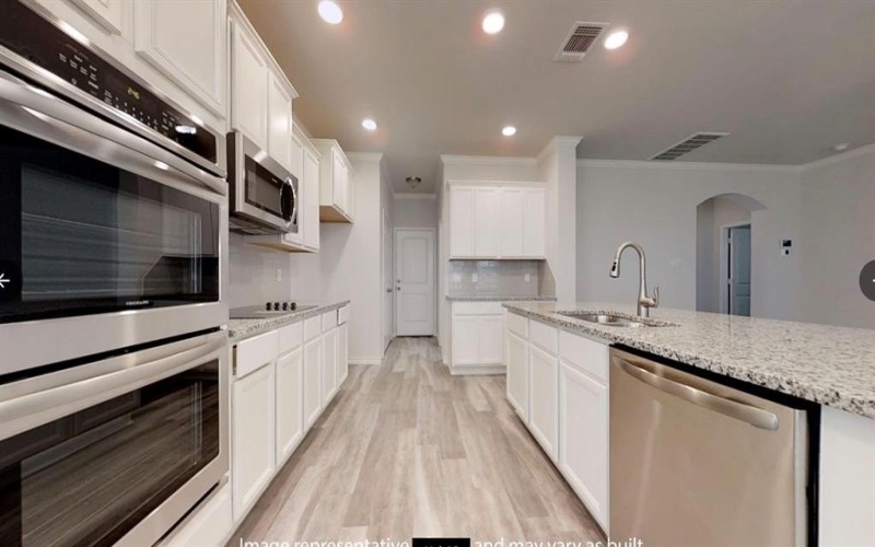 5742 Foggy Lagoon Drive, Waco, TX 76708, 5 Habitaciones Habitaciones , ,2 BañosBaños,Residential,En Venta,5742 Foggy Lagoon Drive,20962119