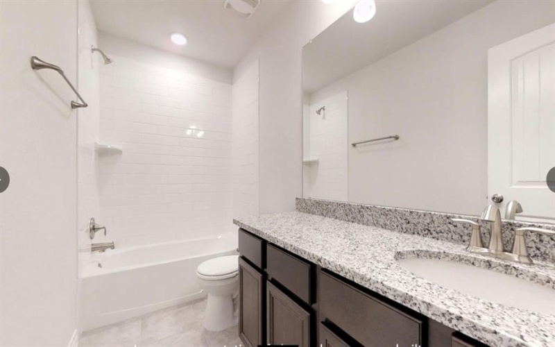 5742 Foggy Lagoon Drive, Waco, TX 76708, 5 Habitaciones Habitaciones , ,2 BañosBaños,Residential,En Venta,5742 Foggy Lagoon Drive,20962119
