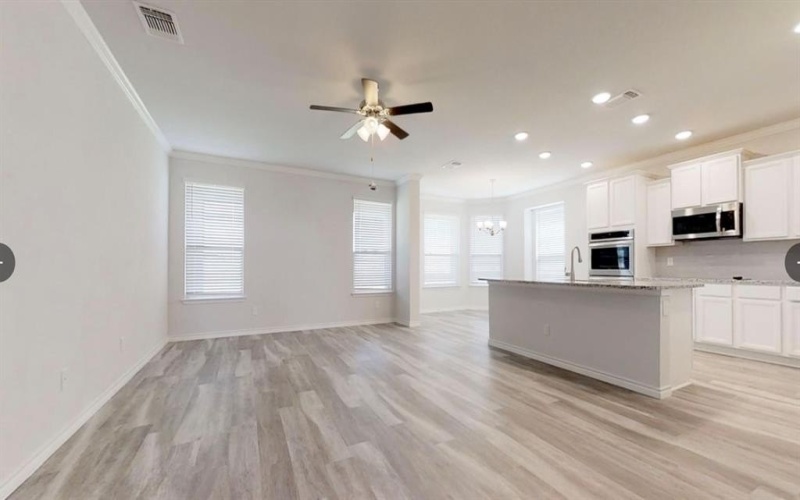 5742 Foggy Lagoon Drive, Waco, TX 76708, 5 Habitaciones Habitaciones , ,2 BañosBaños,Residential,En Venta,5742 Foggy Lagoon Drive,20962119