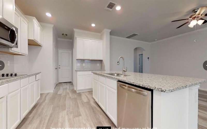 5742 Foggy Lagoon Drive, Waco, TX 76708, 5 Habitaciones Habitaciones , ,2 BañosBaños,Residential,En Venta,5742 Foggy Lagoon Drive,20962119