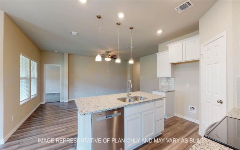 5724 Foggy Lagoon Drive, Waco, TX 76708, 3 Habitaciones Habitaciones , ,2 BañosBaños,Residential,En Venta,5724 Foggy Lagoon Drive,20962186