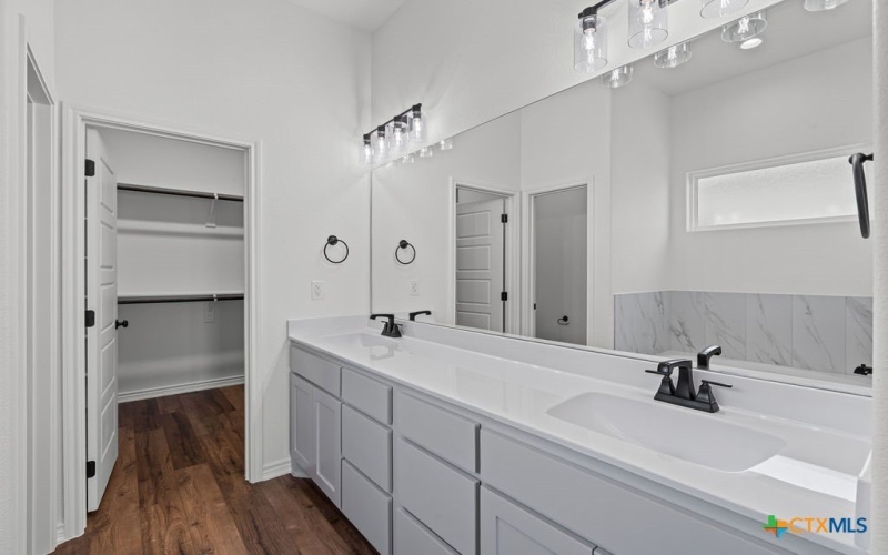 220 Creek Plum Lane, Temple, TX 76502, 3 Habitaciones Habitaciones , ,2 BañosBaños,Residential,En Venta,220 Creek Plum Lane,0,582372