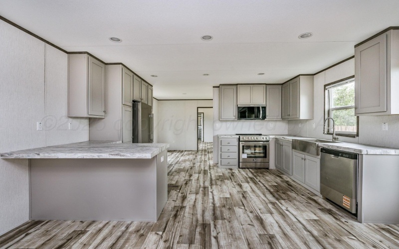 505 2ND Street, Canyon, TX 79015-3415, 3 Habitaciones Habitaciones , ,2 BañosBaños,Residential,En Venta,505 2ND Street,25-5127